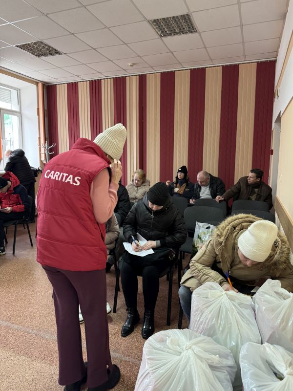 Встреча с представителями религиозной миссии «Благотворительное католическое общество «Каритас» Пинской епархии в Республике Беларусь